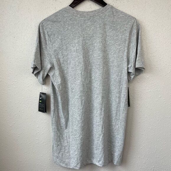 NWT Nike Men’s Yoga T-Shirt Size S - Picture 4 of 6